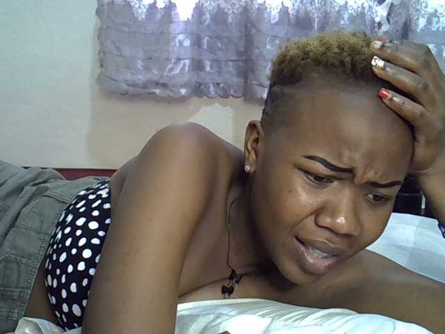 Blackdoll1 live cam on BongaCams