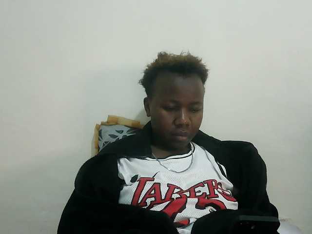 Blackdoll1 live cam on BongaCams