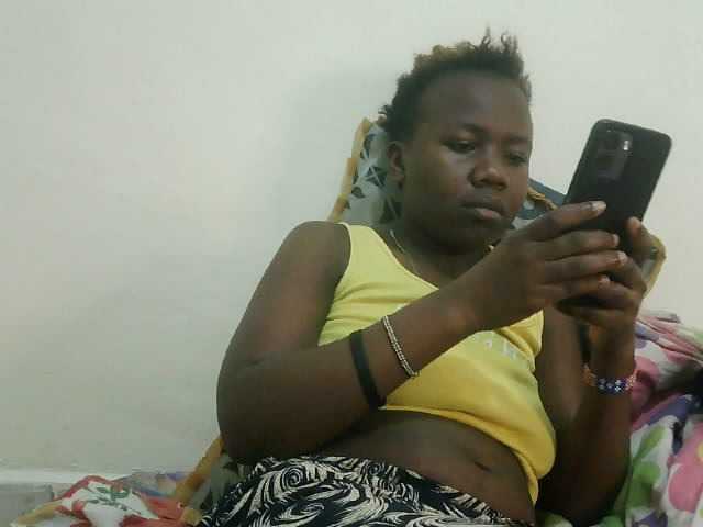 Blackdoll1 live cam on BongaCams