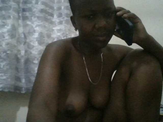 Blackdoll1 live cam on BongaCams