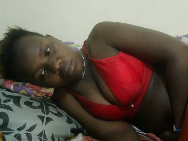 Blackdoll1 live cam on BongaCams