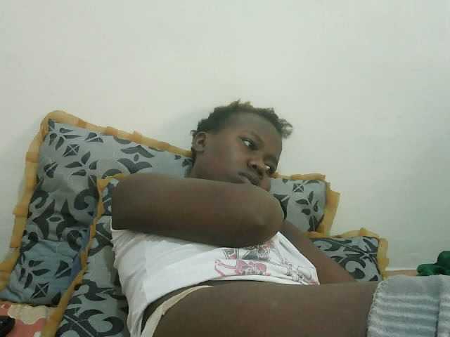 Blackdoll1 live cam on BongaCams