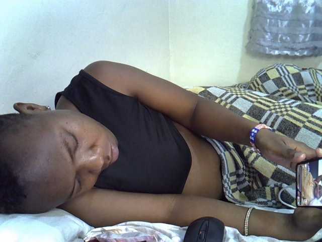 Blackdoll1 live cam on BongaCams