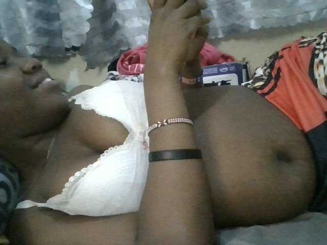 Blackdoll1 live cam on BongaCams
