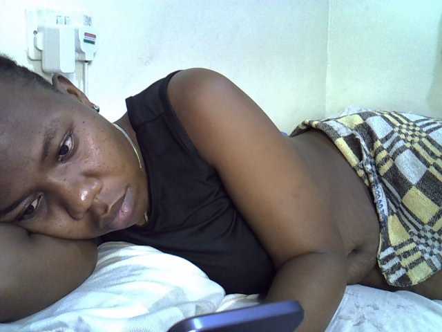 Blackdoll1 live cam on BongaCams