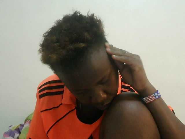 go to chat with Blackdoll1