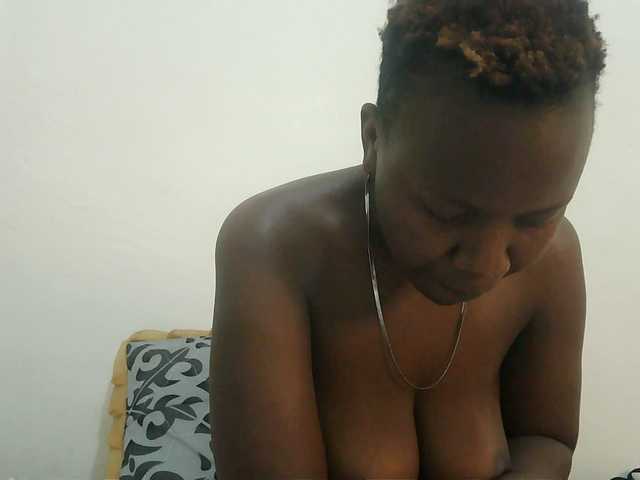 Blackdoll1 live webcam show