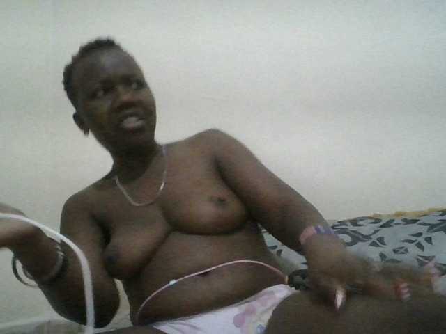 Blackdoll1 live cam on BongaCams