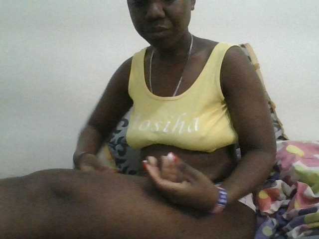 Blackdoll1 live cam on BongaCams
