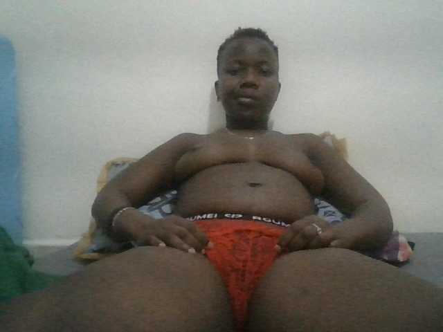 Blackdoll1 live cam on BongaCams
