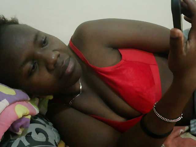 Blackdoll1 live cam on BongaCams