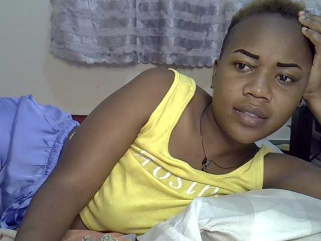 Blackdoll1 live cam on BongaCams