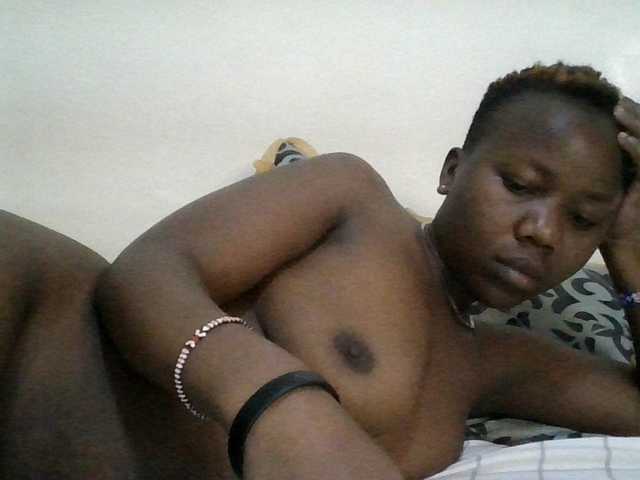 Blackdoll1 live cam on BongaCams