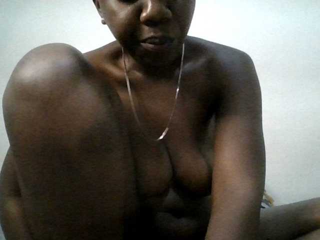 Blackdoll1 live cam on BongaCams