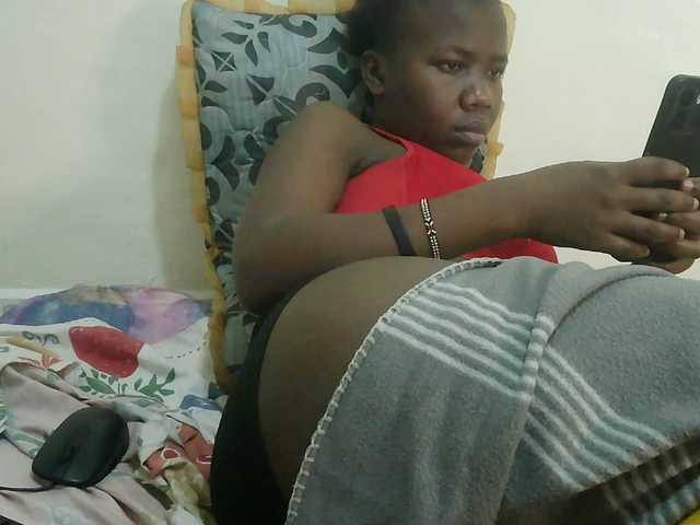 Blackdoll1 live cam on BongaCams