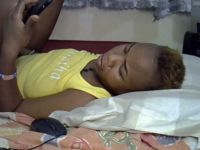 Blackdoll1 live cam on BongaCams
