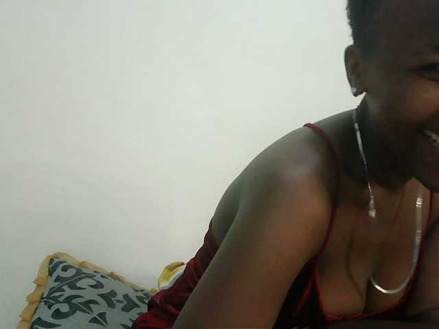 Blackdoll1 live cam on BongaCams
