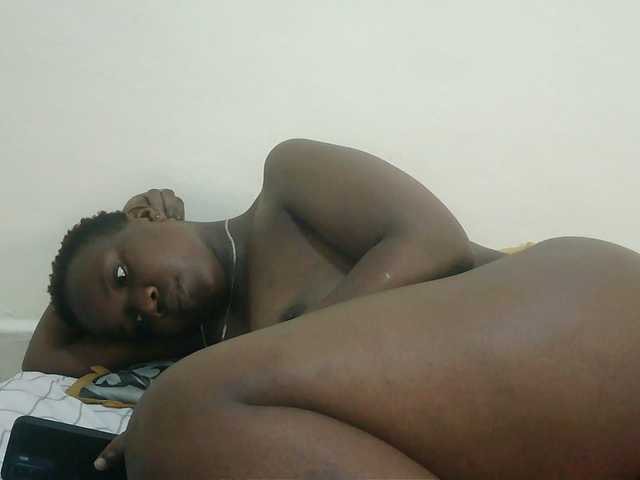 Blackdoll1 live webcam show