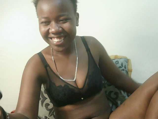 Blackdoll1 live cam on BongaCams