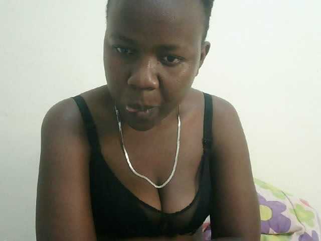 Blackdoll1 live cam on BongaCams
