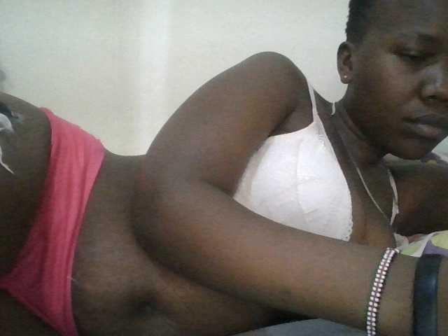 Blackdoll1 live cam on BongaCams