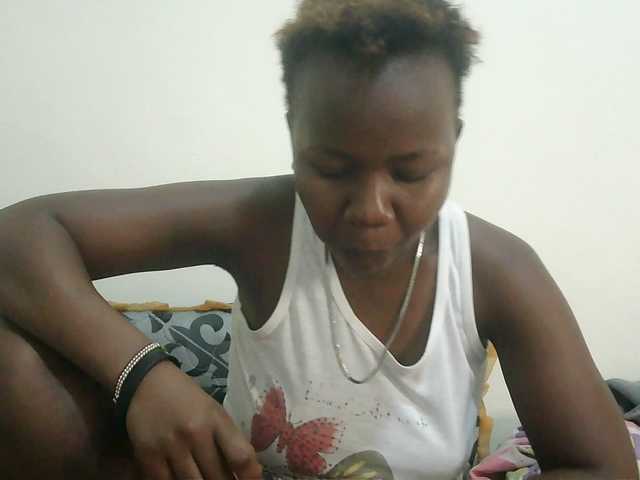 Blackdoll1 live cam on BongaCams