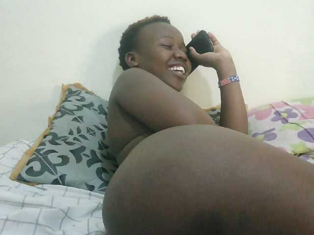 Blackdoll1 live cam on BongaCams