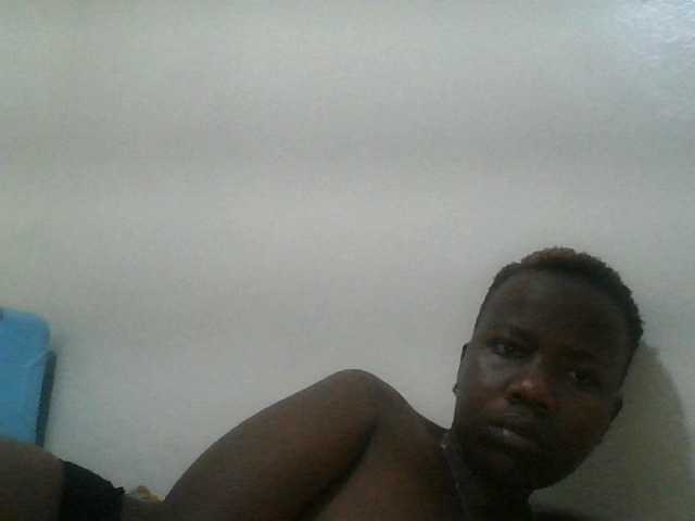 Blackdoll1 live cam on BongaCams