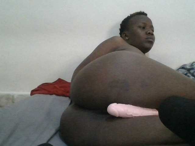 Blackdoll1 live cam on BongaCams