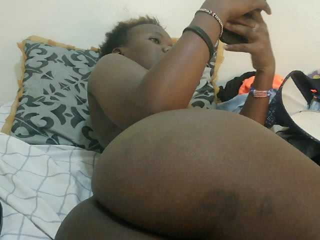Blackdoll1 live cam on BongaCams