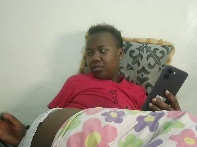 Blackdoll1 live cam on BongaCams