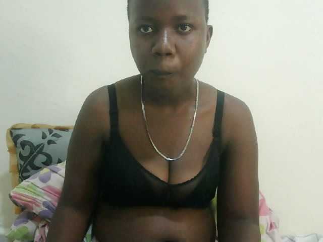 Blackdoll1 live cam on BongaCams
