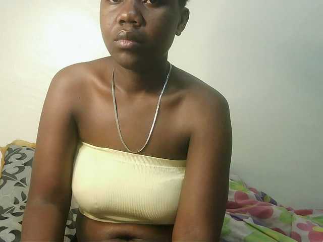 Blackdoll1 live cam on BongaCams