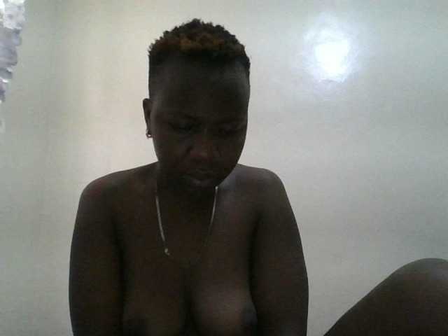 Blackdoll1 live cam on BongaCams