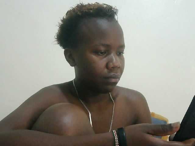 Blackdoll1 live cam on BongaCams