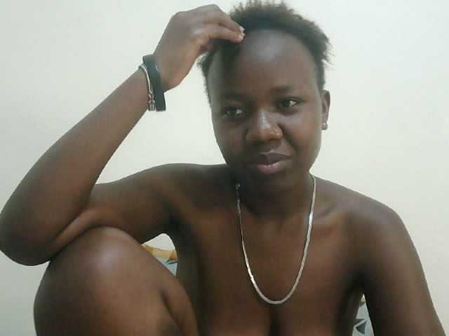 Blackdoll1 live webcam show