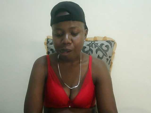 Blackdoll1 live cam on BongaCams