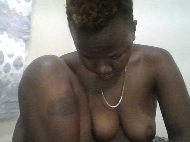 Blackdoll1 live cam on BongaCams