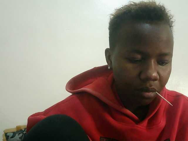 Blackdoll1 live cam on BongaCams