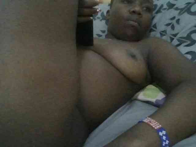 Blackdoll1 webcam