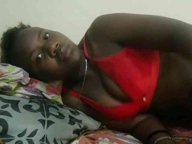 Blackdoll1 webcam