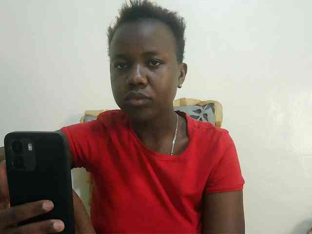 Blackdoll1 webcam