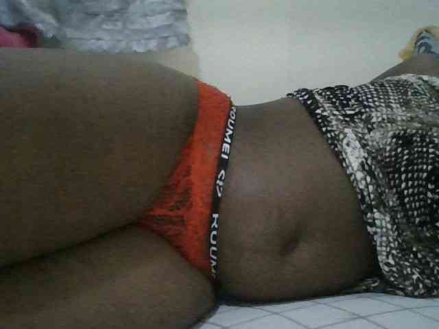 Blackdoll1 webcam