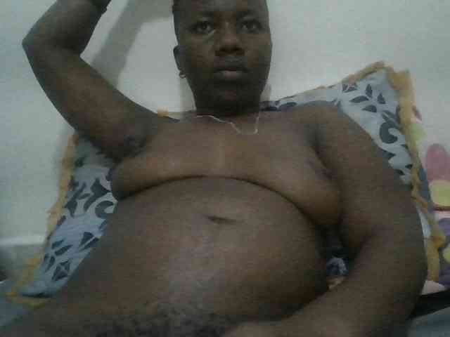 Blackdoll1 webcam