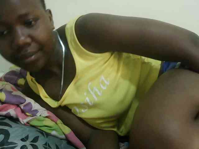 Blackdoll1 webcam
