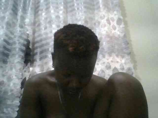 Blackdoll1 webcam