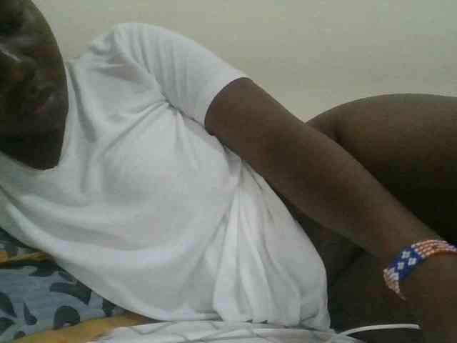 Blackdoll1 webcam