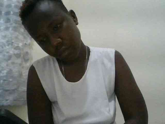 Blackdoll1 webcam