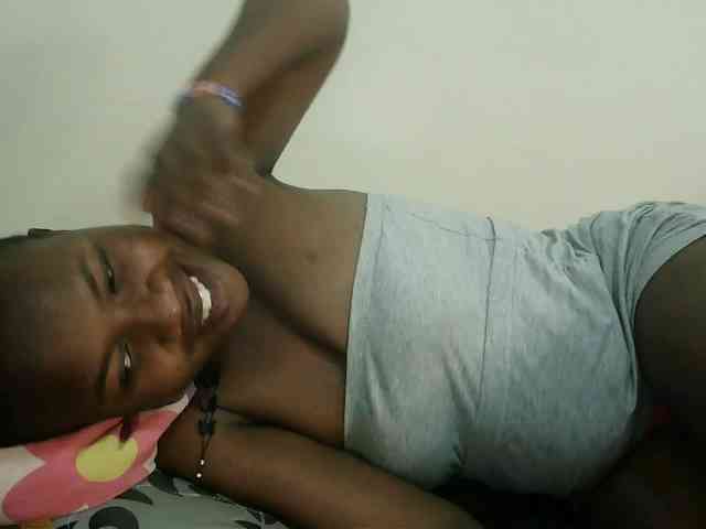 Blackdoll1 webcam