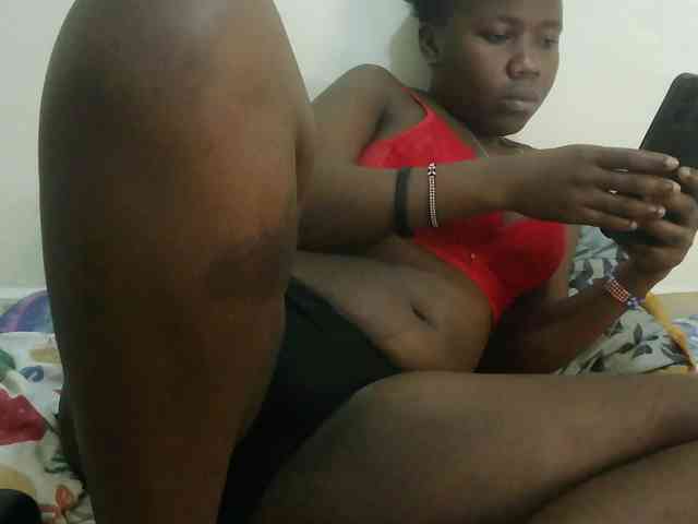 Blackdoll1 webcam